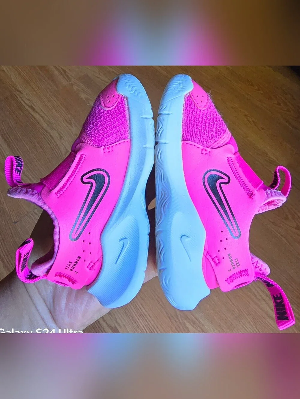 Sz 5C Toddler Kids NIKE FLEX RUNNER 3 'Laser Fuchsia' Running Shoes